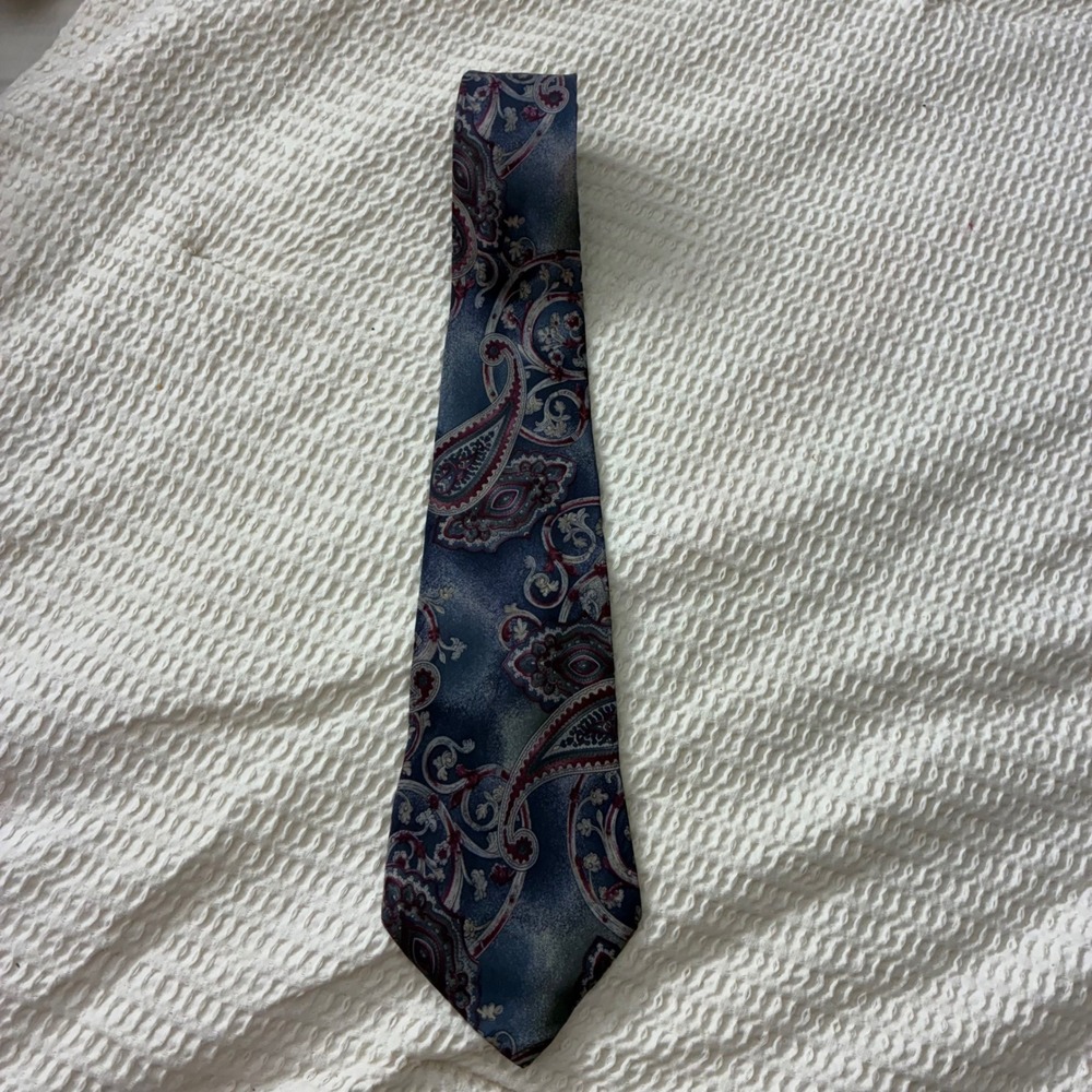 Zylos George Machado Men's‎ Silk Necktie Blue Red Paisley Pattern Business